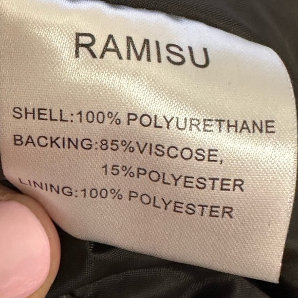 High waisted Black Faux Leather Women's Shorts size Medium - Picture 4 of 9